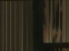 La ragazza magra se l'è presa tette belle grosse nel culo sul cast