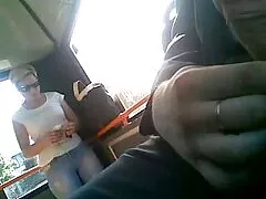 Tarra ha ingoiato il cazzo di Danny in fondo alla sua donne con tette grosse gola