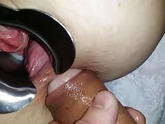 Anita B e Jessyka tette enormi sesso un intenso trio anale